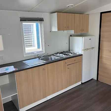 Camping Le Faucon D'or *