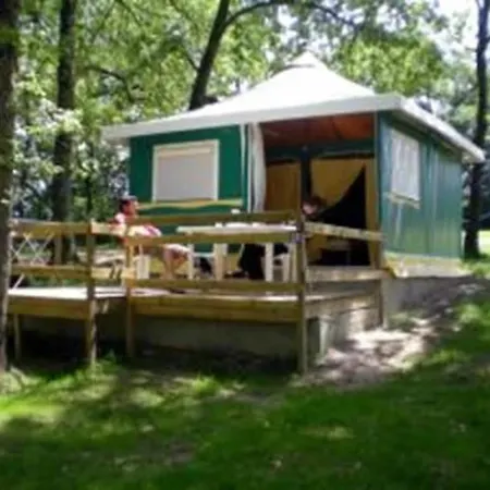 Camping Le Faucon D'or