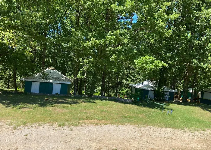 Camping Le Faucon D'or Montricoux